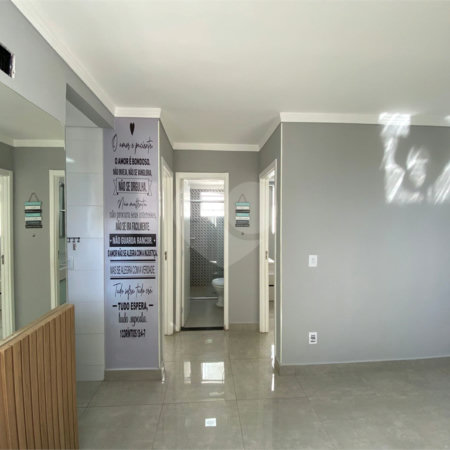 Apartamento à venda com 2 quartos em Glória, Várzea Grande, MT