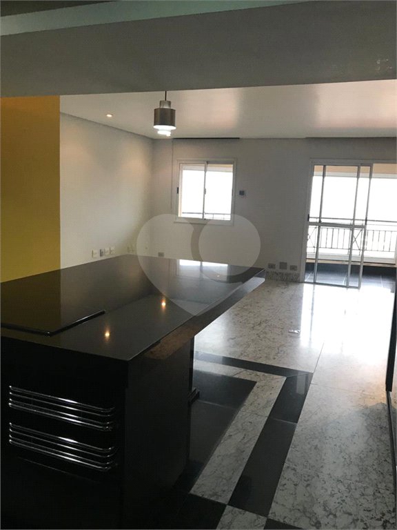 Apartamento à venda com 2 quartos, sendo 1 suíte, em Vila Andrade, São Paulo, SP
