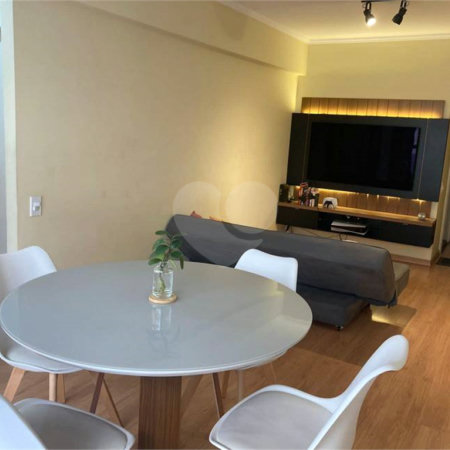 Apartamento à venda com 2 quartos em Cambuci, São Paulo, SP