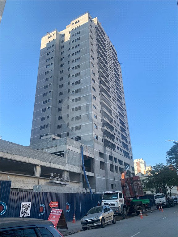 Apartamento à venda com 3 quartos, sendo 1 suíte, em Parque São Jorge, São Paulo, SP