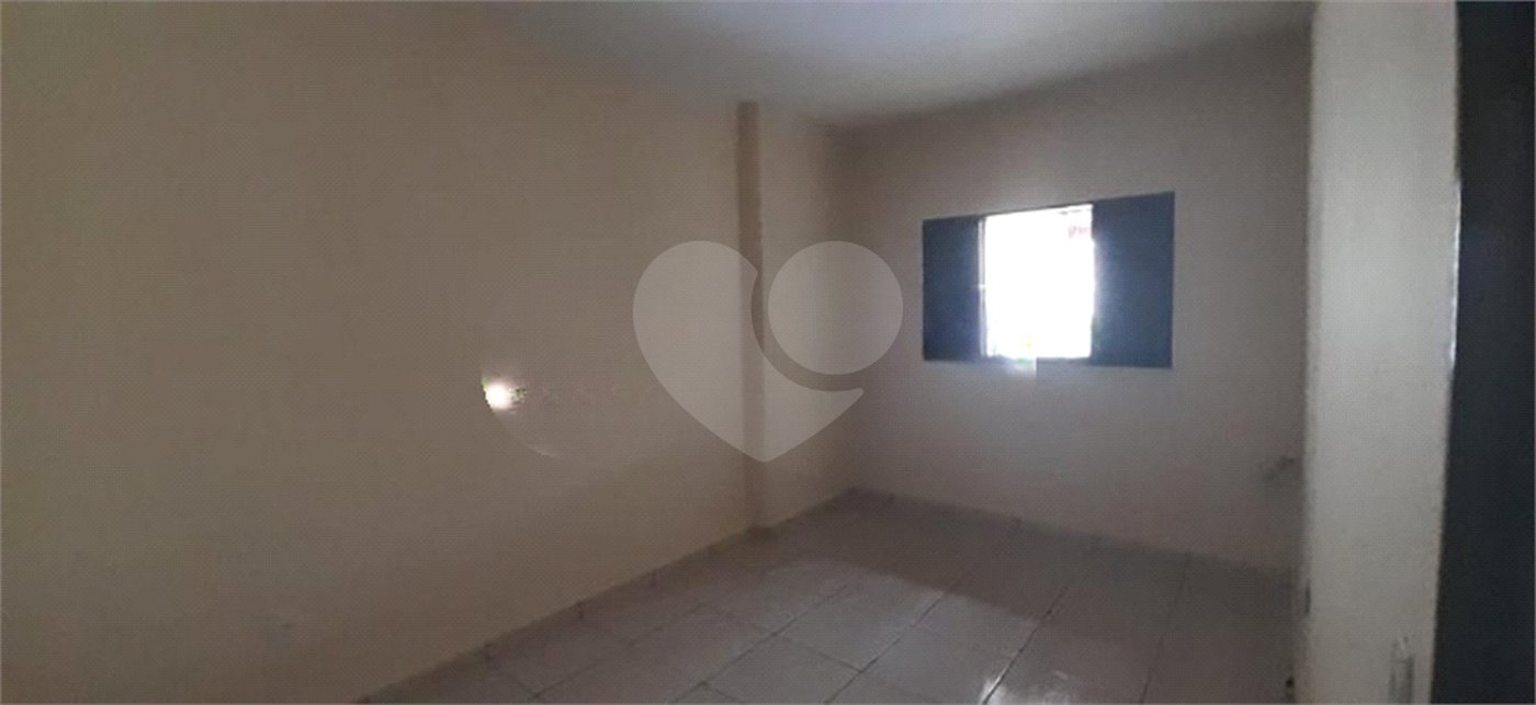Casa térrea disponivel para venda ou locação