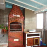 COBERTURA COM PISCINA E CHURRASQUEIRA NA CASA VERDE.