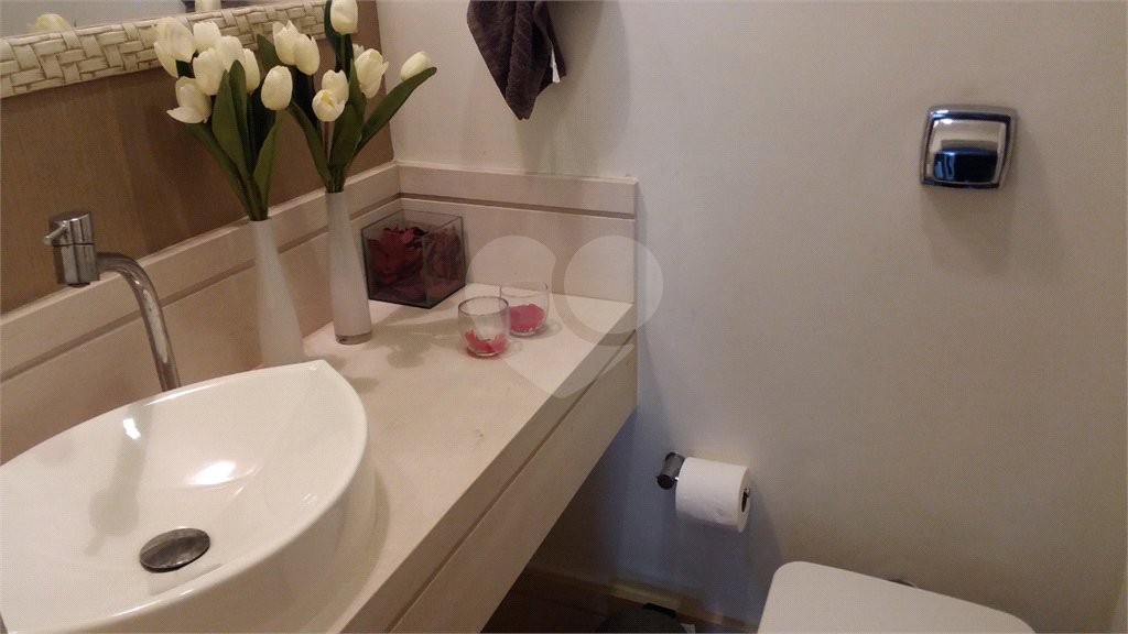 Apartamento à venda com 4 quartos, sendo 1 suíte,  em Tijuca, Rio de Janeiro, RJ