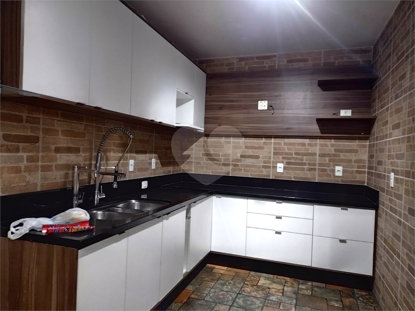 Casa à venda com 4 suítes em Vila Ipojuca, São Paulo, SP