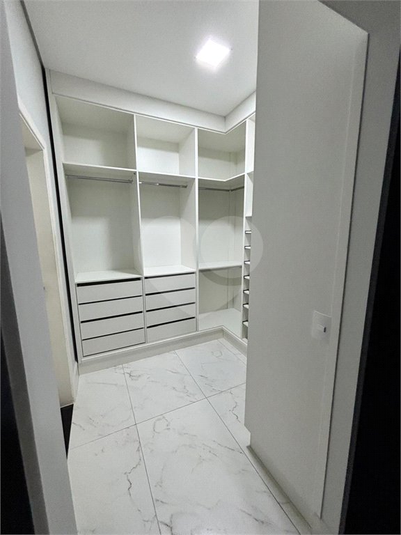 Casa à venda ou para alugar com 3 suítes no condomínio Residencial Milano, Indaiatuba - SP