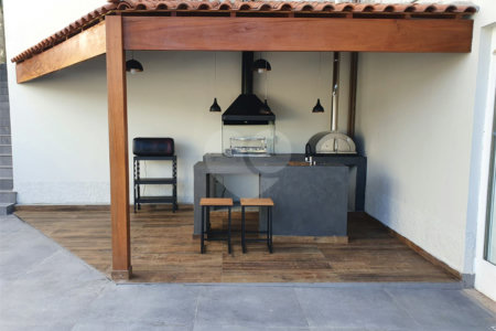 Casa à venda com 4 quartos, sendo 3 suítes, em Jardim Prudência, São Paulo, SP