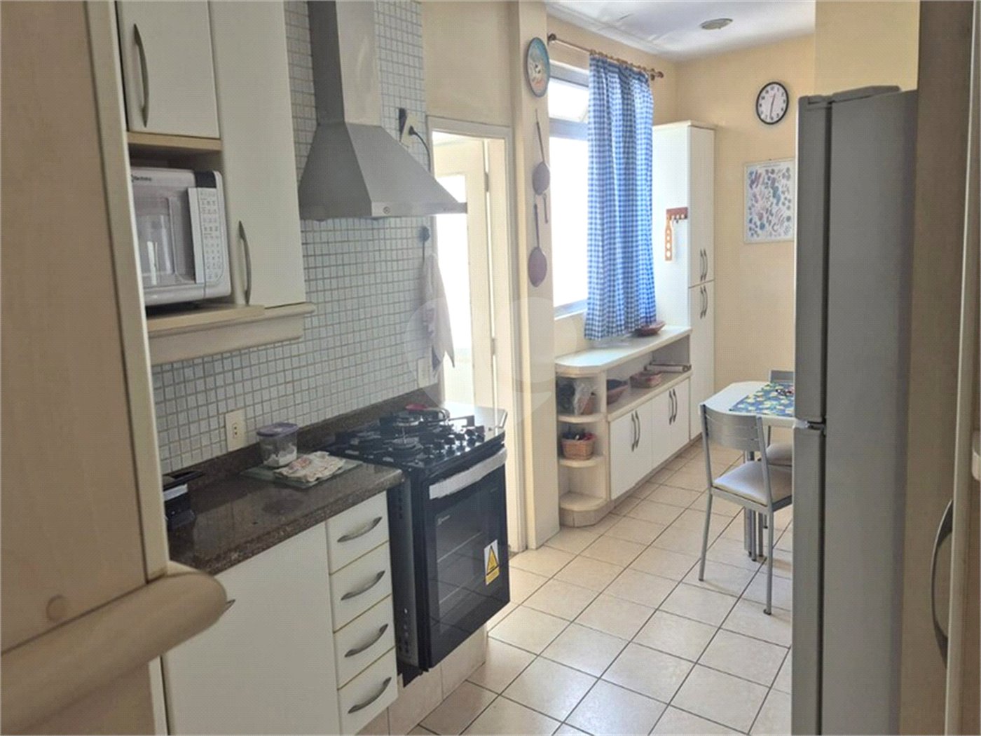 Apartamento à venda com 3 quartos, sendo 1 suíte, em Cosme Velho, Rio de Janeiro, RJ