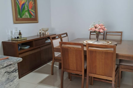 Casa à venda com 3 quartos, sendo 1 suíte,  no Centro, Três Lagoas, MS