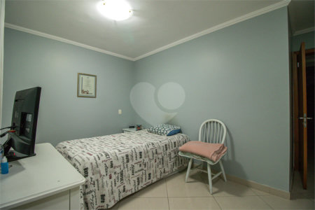 Apartamento à venda com 4 quartos, sendo 2 suítes, em Jardim Prudência, São Paulo, SP