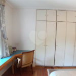 Sobrado à venda com 5 quartos, sendo 3 suítes,  em Jardim São Bento, São Paulo, SP