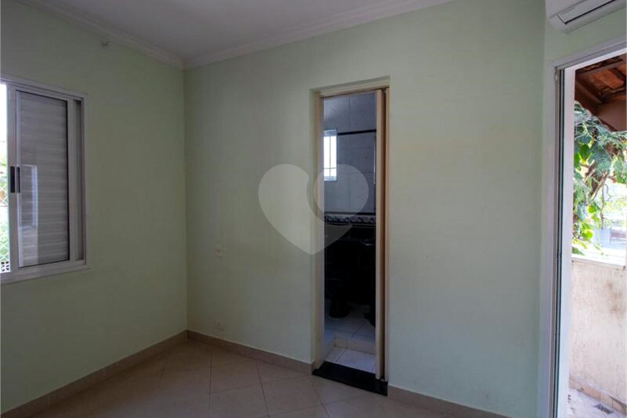 Casa à venda com 3 quartos, sendo 1 suíte, em Butantã, São Paulo, SP