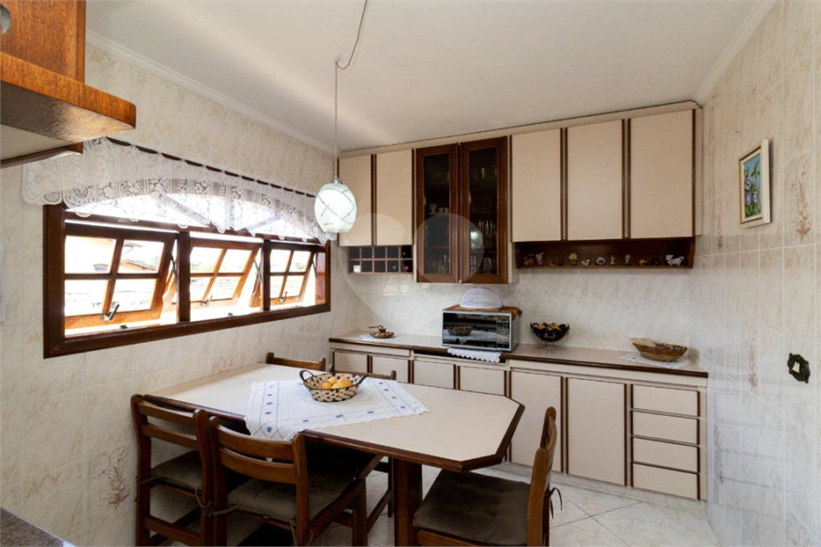 Casa à venda com 3 suítes em Vila Pereira Barreto, São Paulo, SP