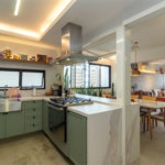 Apartamento à venda com 3 quartos, sendo 1 suíte, em Moema, São Paulo, SP