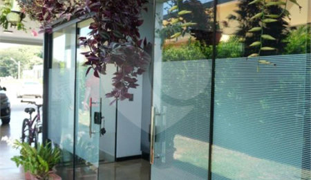 Casa à venda com 4 quartos, sendo 2 suítes,  no condomínio Primavera, Salto - SP