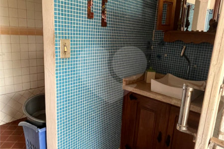 Casa Térrea para alugar com 3 suítes em Jardim do Lago, Atibaia, SP