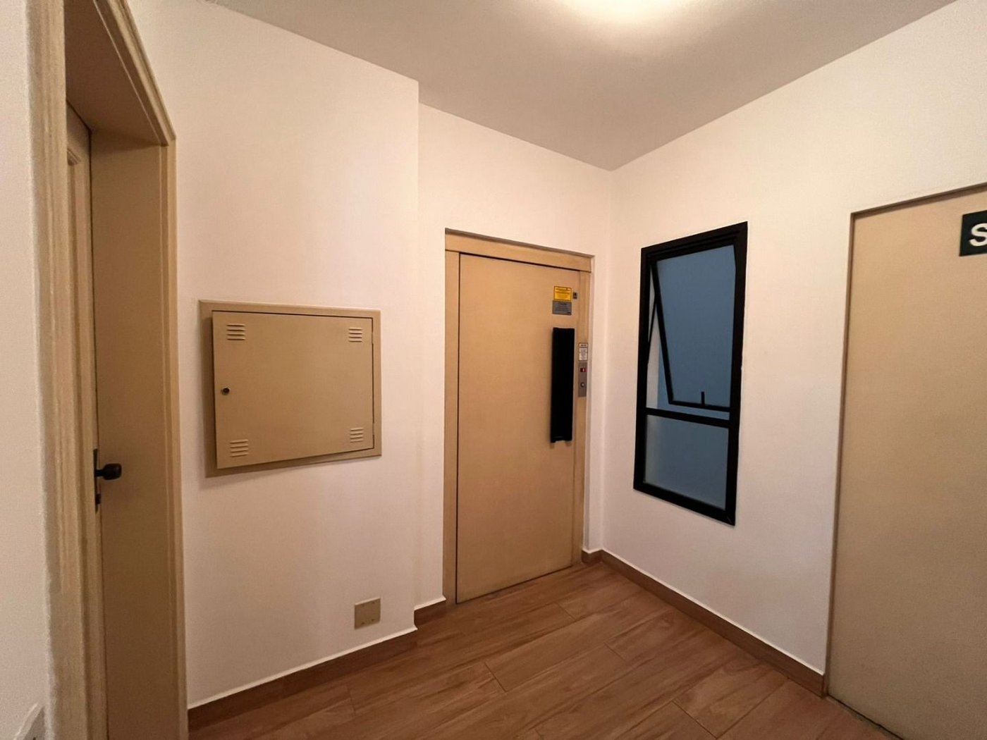 Apartamento com 2 dormitórios à venda, 65 m² por R$ 360.000,00 - Vila Júlia - Guarujá/SP