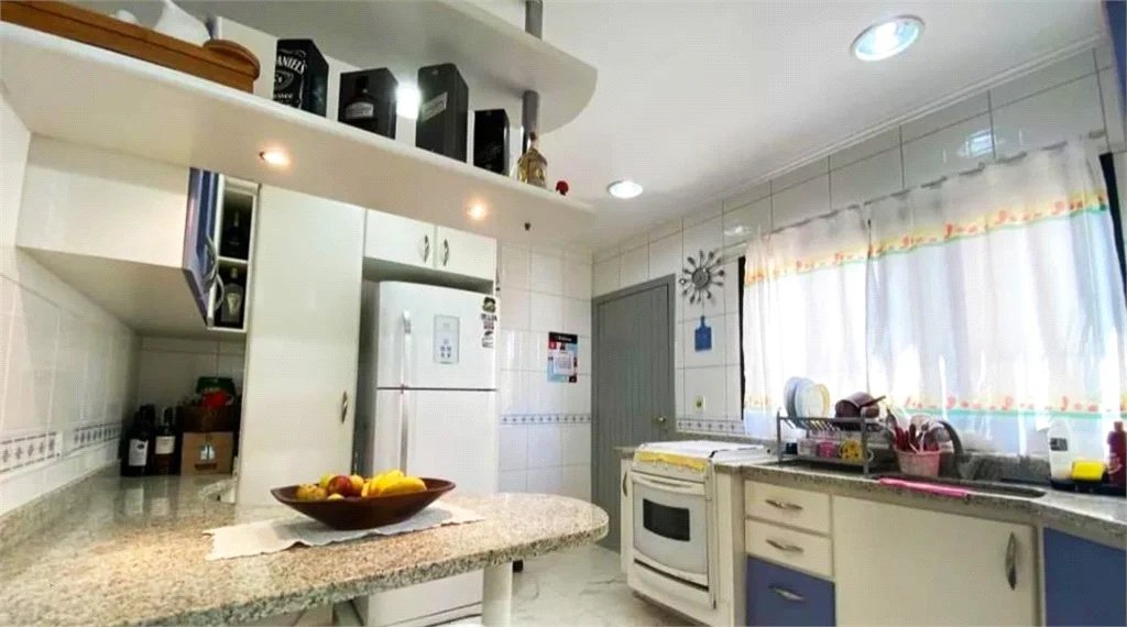 Casa à venda com 3 quartos, sendo 1 suíte, em Parque Monte Alegre, Taboão da Serra, SP