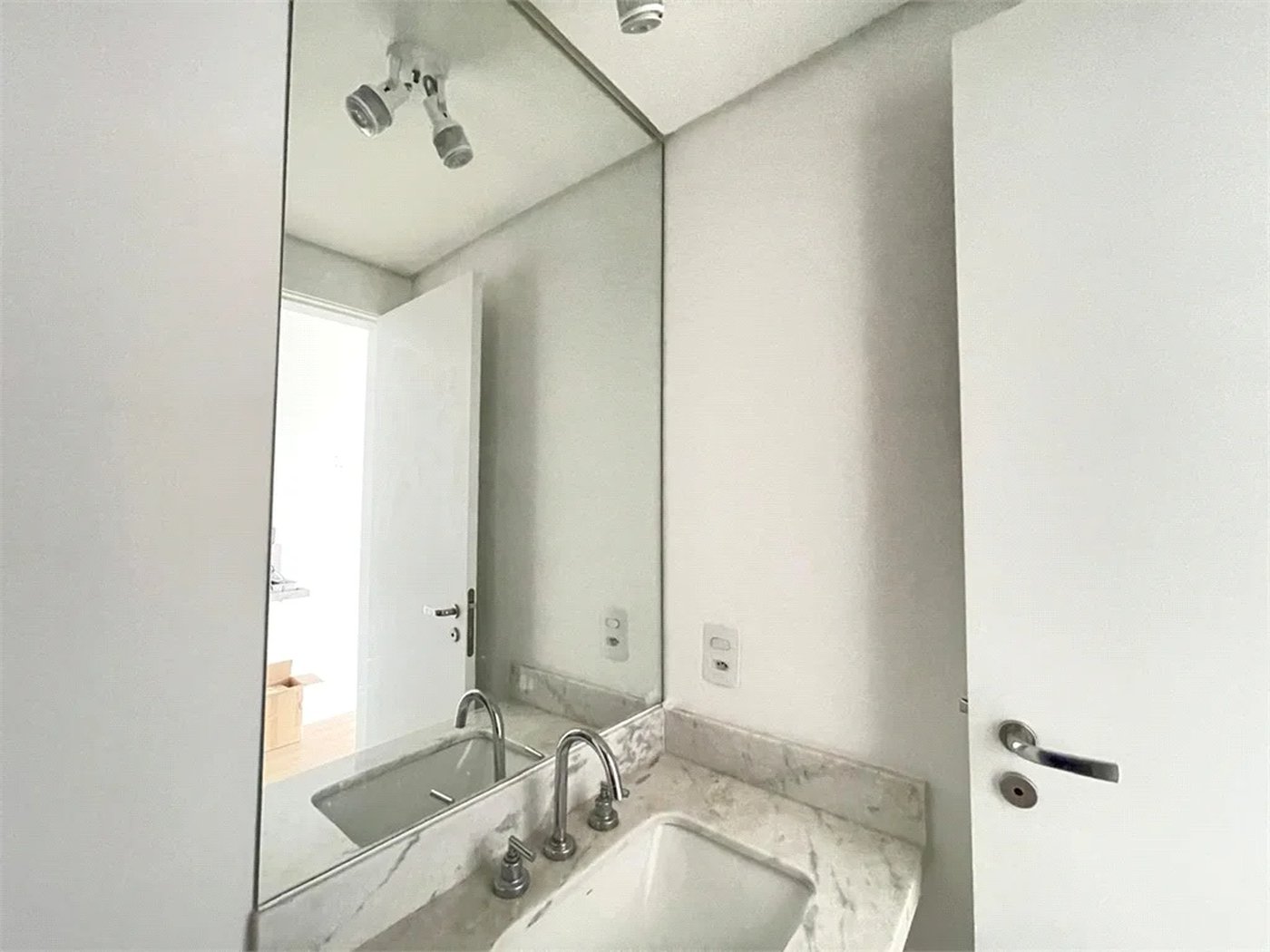 Studio à venda com 1 suíte em Vila Cordeiro, São Paulo, SP
