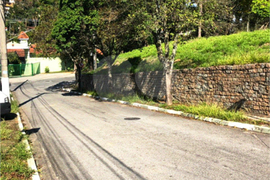 Terreno à venda em Horto, São Paulo, SP