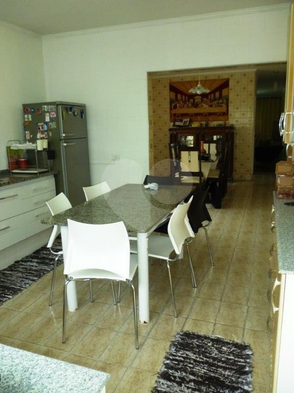 Sobrado à venda com 3 quartos, sendo 1 suíte, em Parque Edu Chaves, São Paulo, SP