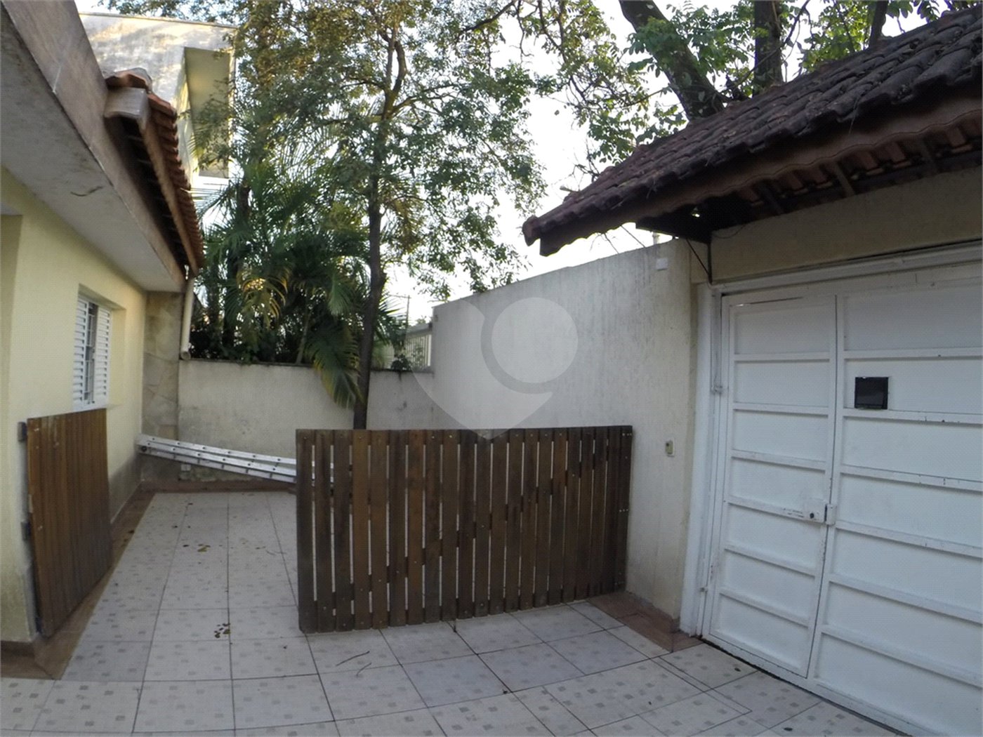Casa Térrea à venda com 3 quartos, sendo 1 suíte,  em Vila Ribeiro de Barros, São Paulo, SP