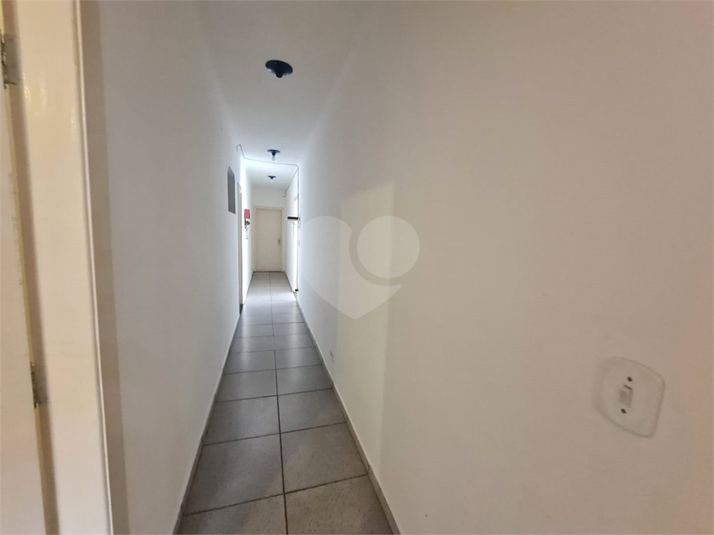 Casa Térrea à venda com 4 suítes em Interlagos, São Paulo, SP