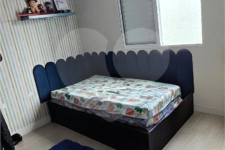 Casa à venda com 3 quartos, sendo 1 suíte, no condomínio Travessa Sílvio Lazzari,38, São Paulo - SP