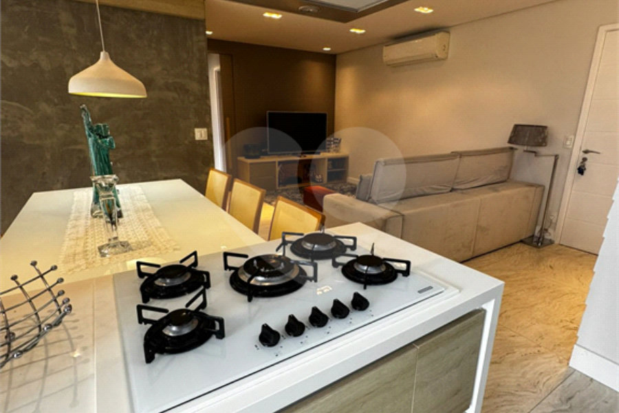 Apartamento à venda com 2 quartos, sendo 1 suíte, em Mooca, São Paulo, SP