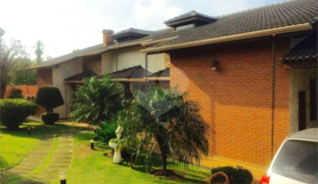 Sobrado à venda com 5 quartos, sendo 2 suítes,  em Seerra da Cantareira, Mairiporã, SP