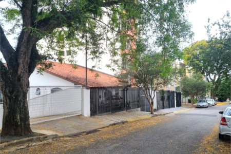 Casa à venda ou para alugar com 5 quartos, sendo 2 suítes,  em Jardim Europa, Sorocaba, SP