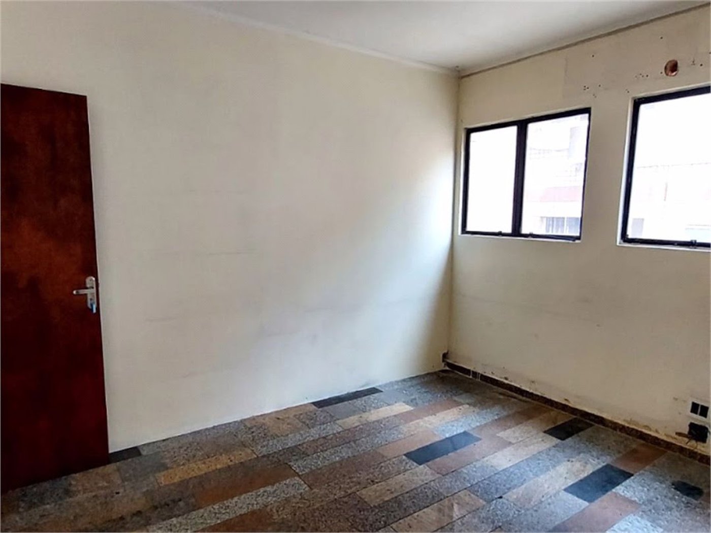Loja Comercial para locação, ,  - LO0024.