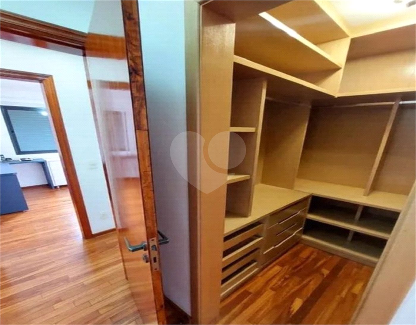 Apartamento à venda com 4 quartos, sendo 3 suítes, em Vila Maria, São Paulo, SP
