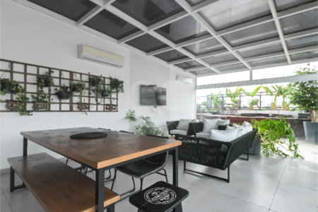 Duplex à venda com 4 quartos, sendo 3 suítes, em Bosque da Saúde, São Paulo, SP