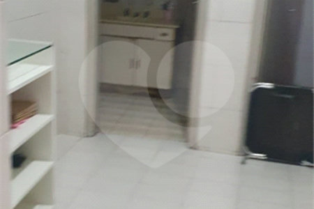 Casa Térrea à venda com 3 quartos em Vila Mazzei, São Paulo, SP