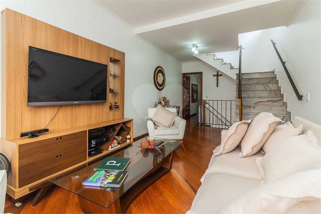 Casa à venda com 3 quartos, sendo 1 suíte, em Horto Florestal, São Paulo, SP