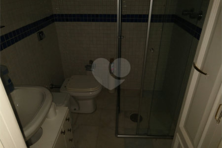 Casa à venda com 3 quartos, sendo 1 suíte, em Mirandópolis, São Paulo, SP