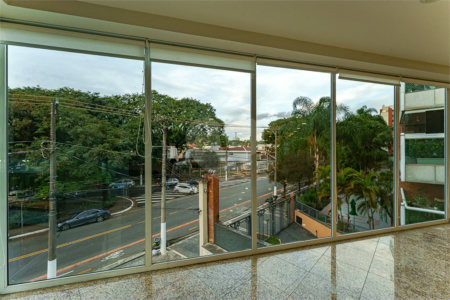 Prédio inteiro comercial á venda e locação na Vila Leopoldina.