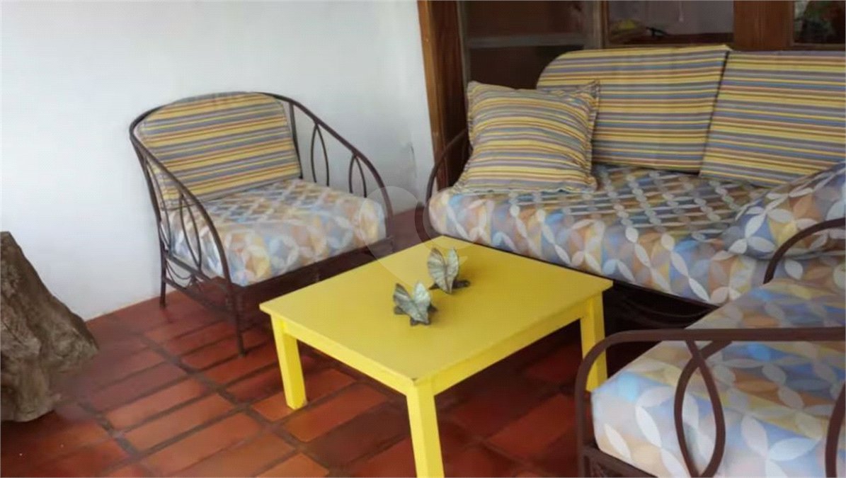 Sítio à venda com 6 quartos, sendo 5 suítes, em Dos Mimis, Piracaia, SP