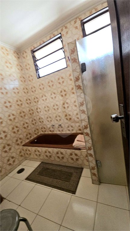 Sobrado à venda com 3 quartos, sendo 1 suíte, em Jardim Sumaré, Ribeirão Preto, SP