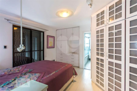 Apartamento à venda com 3 suítes em Consolação, São Paulo, SP