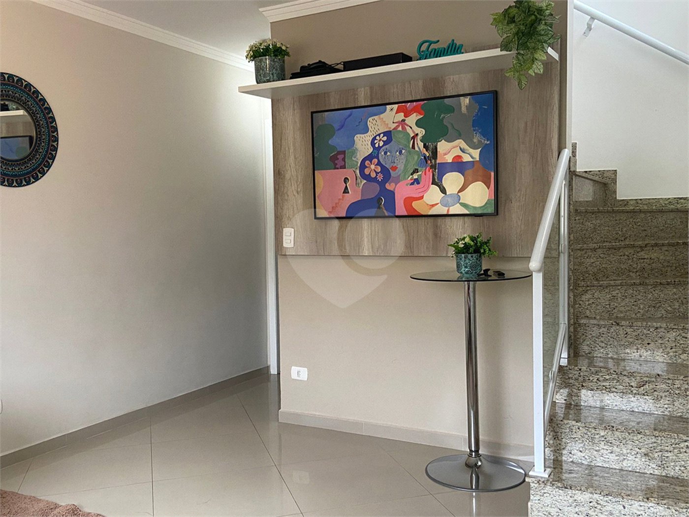 Sobrado à venda com 3 quartos, sendo 1 suíte, em Horto Florestal, São Paulo, SP
