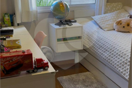 Apartamento à venda com 3 suítes em Campo Belo, São Paulo, SP
