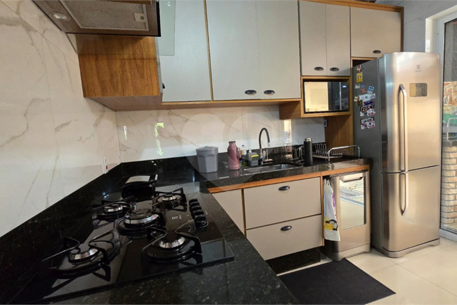Casa à venda com 2 quartos no condomínio Colorado Town House, São Paulo - SP