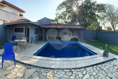 Casa à venda com 3 quartos em Manguinhos, Armação dos Búzios, RJ