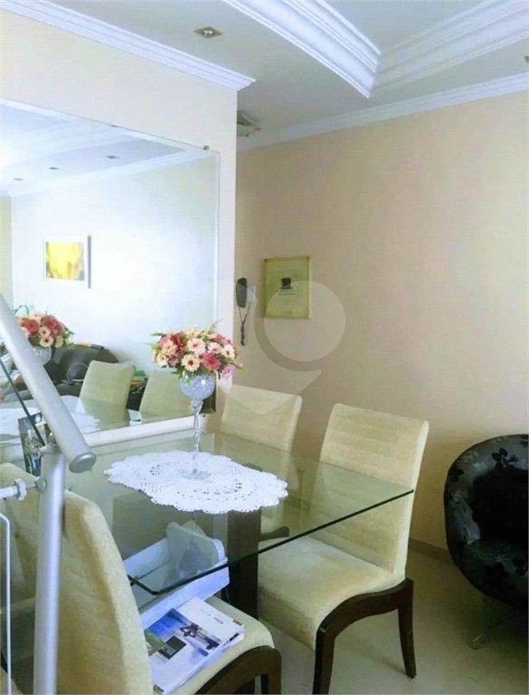 Apartamento à venda com 2 quartos em Chora Menino, São Paulo, SP