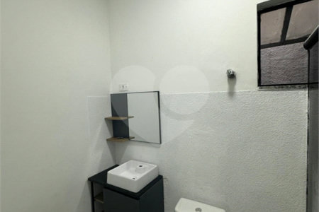 Casa Térrea à venda com 3 quartos, sendo 1 suíte,  em Vila Suissa, Mogi das Cruzes, SP