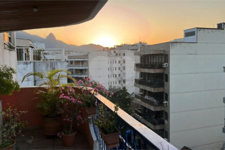 Cobertura à venda com 4 quartos, sendo 2 suítes, em Tijuca, Rio de Janeiro, RJ