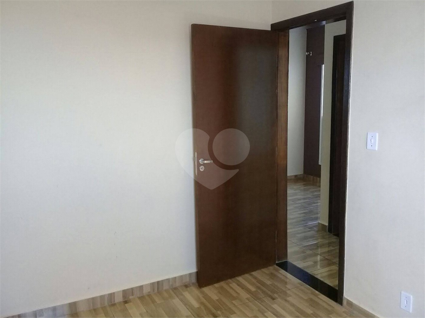 Apartamento à venda com 2 quartos em Vila Helena, Sorocaba, SP