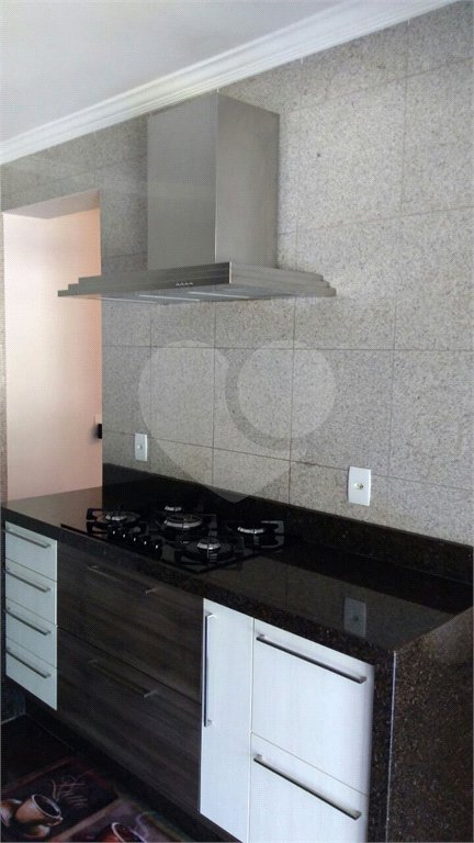 Casa à venda com 5 quartos, sendo 3 suítes, em Reserva dos Vinhedos, Louveira, SP