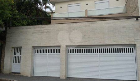 Sobrado à venda com 3 suítes em Imirim, São Paulo, SP